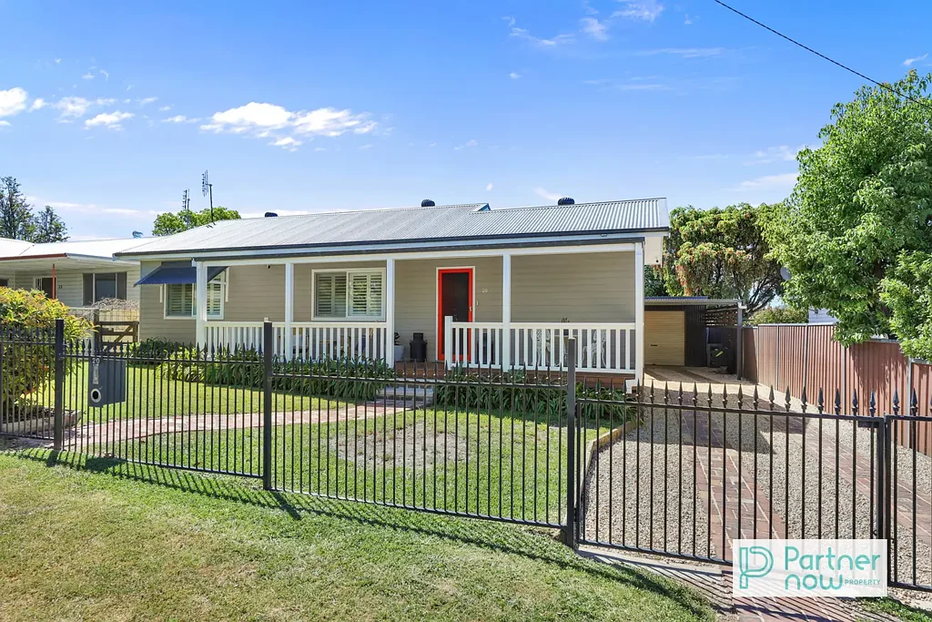 20 Holland Street, Tamworth, NSW 2340