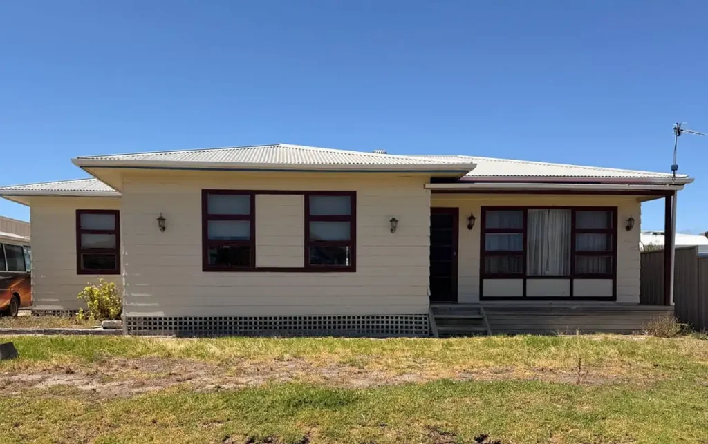 Practical Coastal Living with a Big Shed