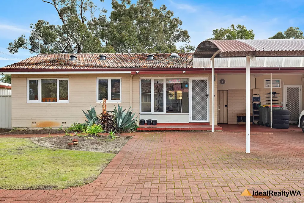 Girrawheen 3房  Great value invest a Huge lots