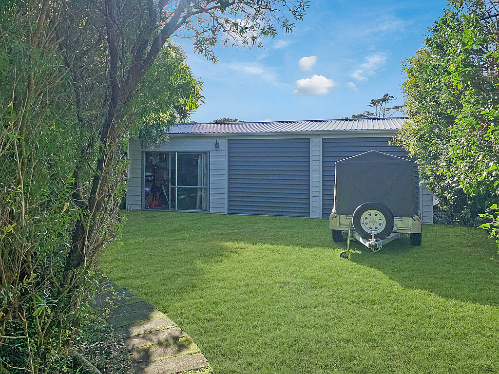 28 Grassmere Road, Henderson Valley, Auckland - Waitakere, 2 ਕਮਰੇ, 1 ਬਾਥਰੂਮ, House