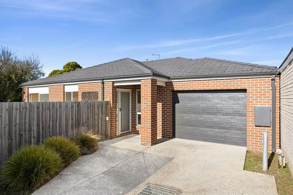 Belmont 3房  Light & Bright Low-Maintenance Living