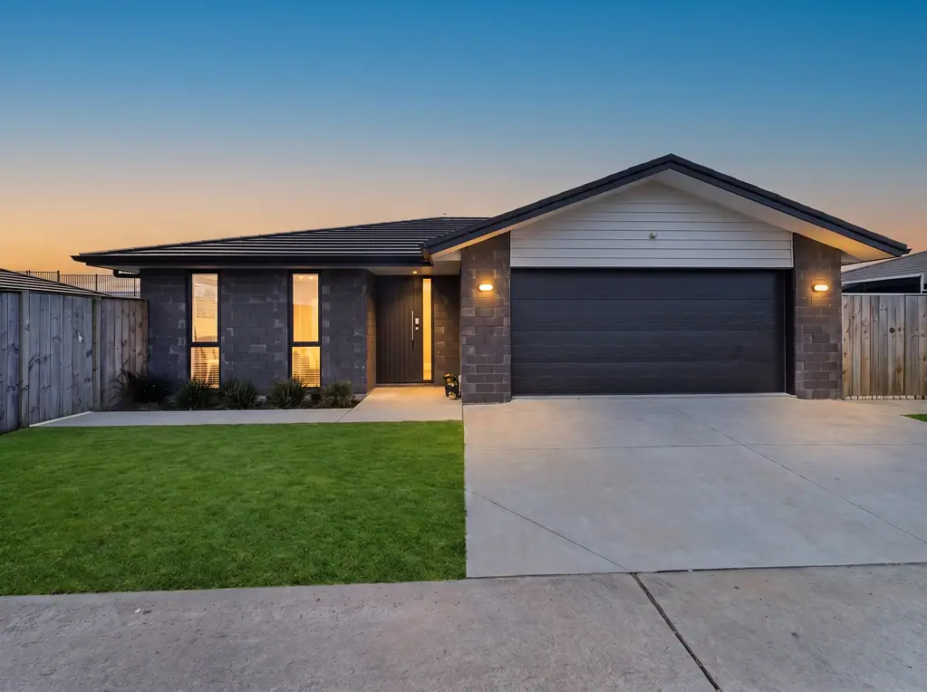 Papakura 4कमरा Single-Level Brick & Tile: The Kiwi Favourite