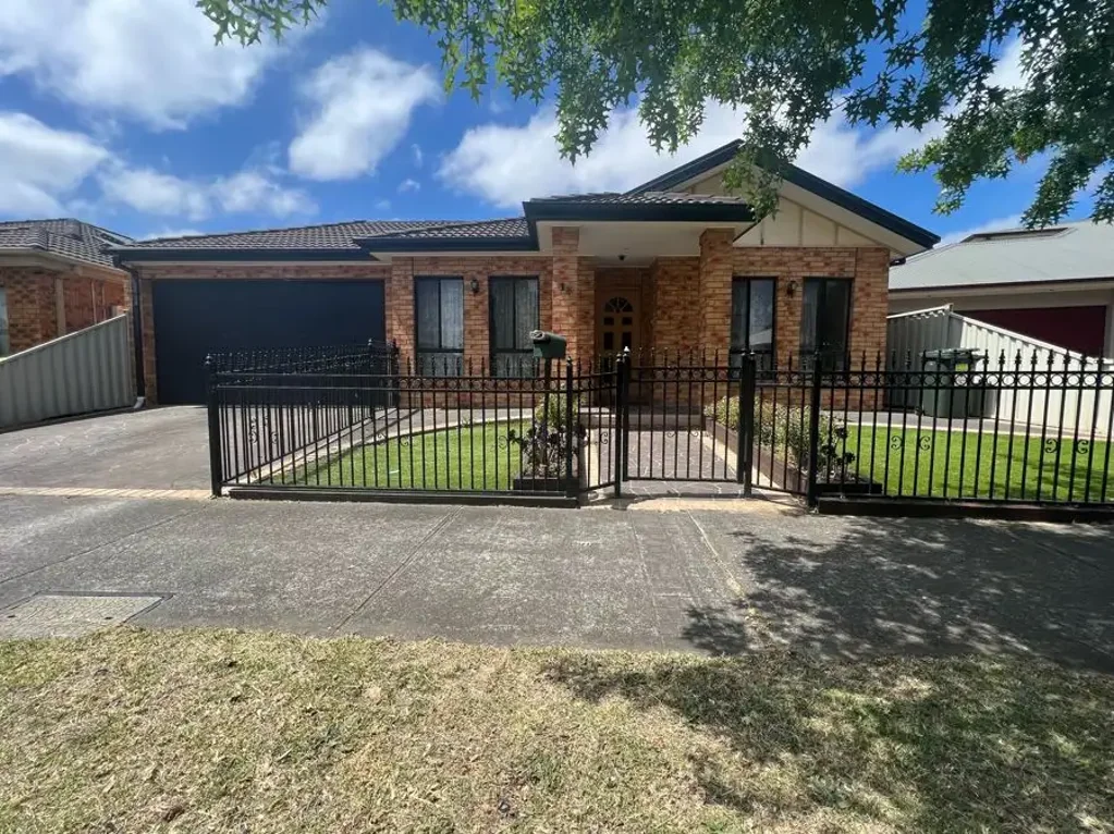 Spacious Family Home!!!