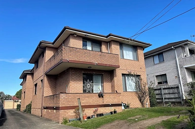 2/49 Bexley Road, Campsie, NSW 2194, 2房, 1浴, Apartment