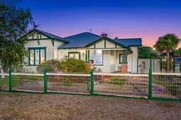 733 Laurie Street, Mount Pleasant