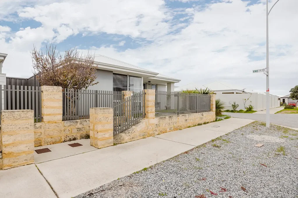 4 Werner Street, Alkimos, WA 6038