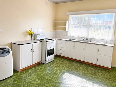 422 Main Road West, St Albans, VIC 3021, 3房, 1浴, House