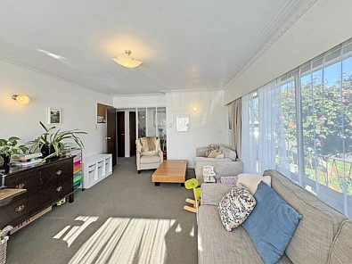 Comfortable two bedroom unit in Epsom