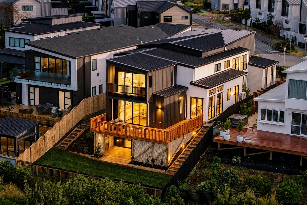 Hobsonville 6कमरा Coastal Luxury Meets Family Living