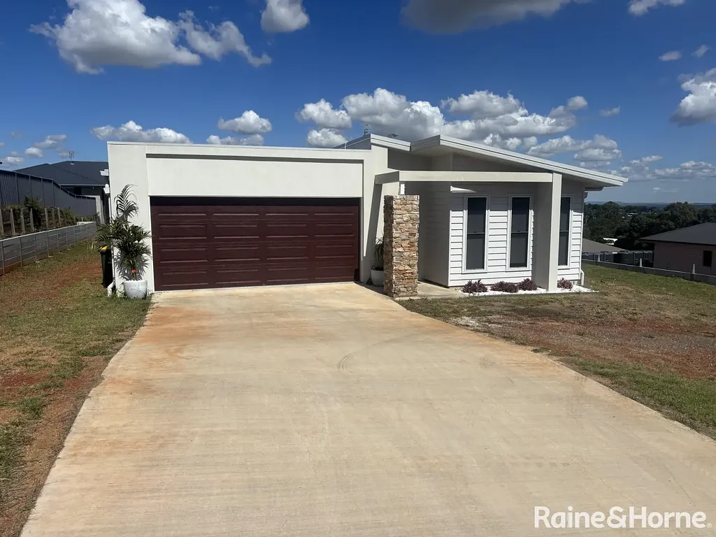 20 Bernard Crescent, Kingaroy, QLD 4610