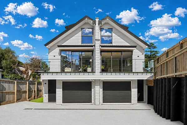 44B & 44C Waiohua Road, Greenlane, Auckland City