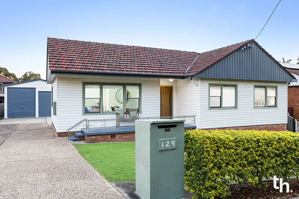 North Lambton 3房  Sizable, Affordable, Rock-Solid and Ready to Inspire
