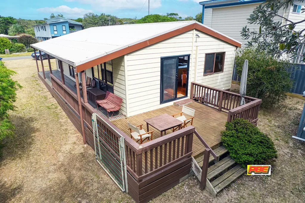11 Saturn Parade, Venus Bay, VIC 3956
