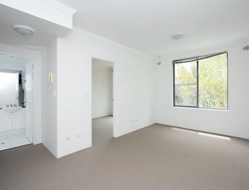 30/283 Military Road, Cremorne, Lower North Shore, 1 Kuwarto, 1 Banyo, Apartment