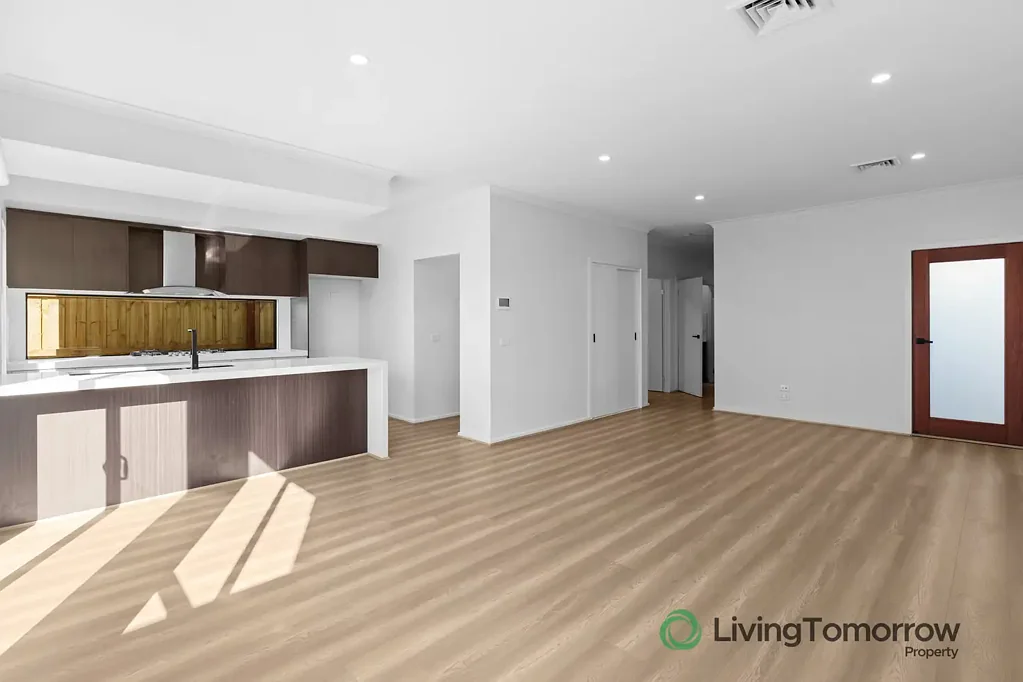 Brand New Modern Low-Maintenance 3-Bedroom Family Home in the Heart of Fraser Rise VIC 3336