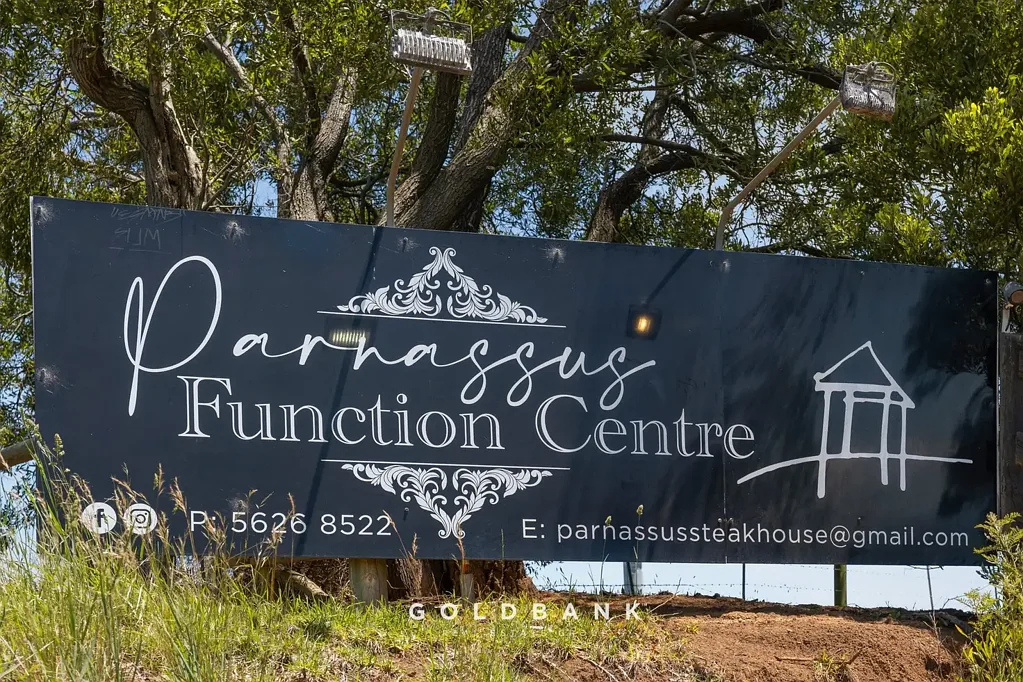 Drouin East  A Rare Lifestyle & Business Opportunity