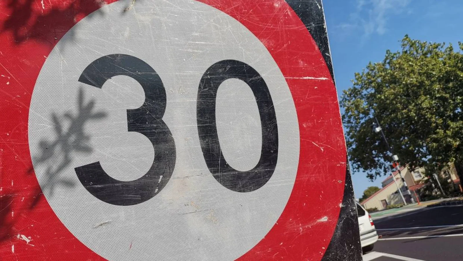 奥克兰市中心将限速30km/小时，AA强烈反对！