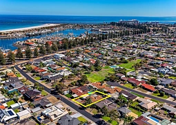 29 Seaspray Avenue, North Haven