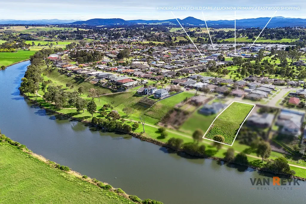 Eastwood Prestige Location – Panoramic Views & Rare Opportunity