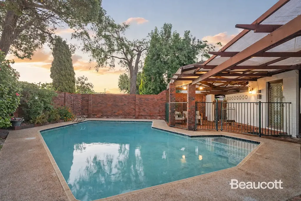 12 Nelligan Street, Dianella, WA 6059