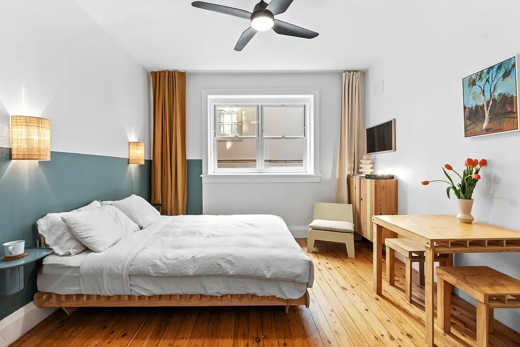 Darlinghurst Stylish Inner-City Studio with Designer Renovation
