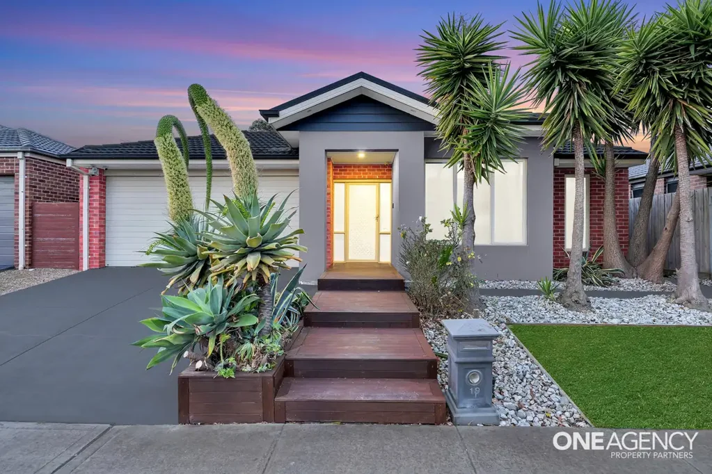 19 Cooinda Way, Point Cook, VIC 3030