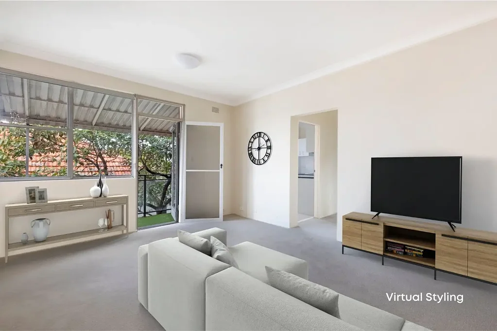 Stunning water views in convenient location