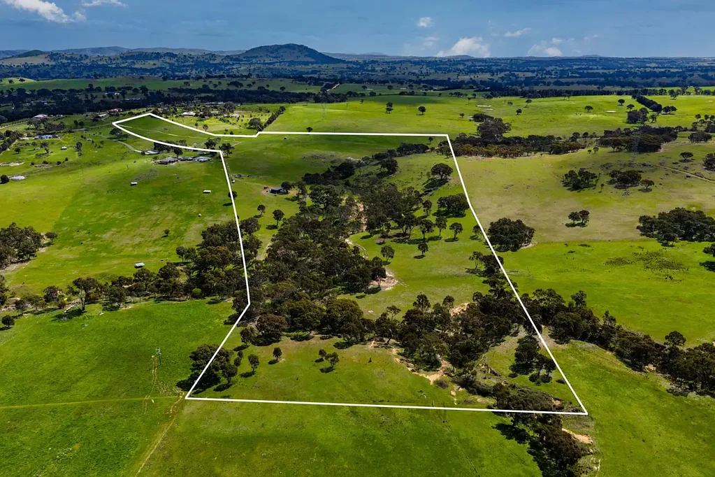 "Inyanga" 79 Zouch Road, Yass, NSW 2582