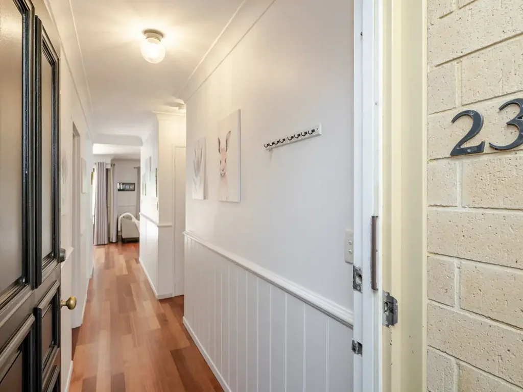 REFURBISHED TWO BEDROOM APARTMENT