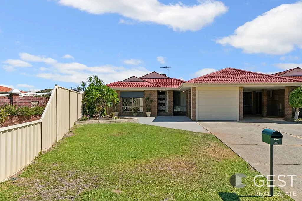 19A Rosebank Gardens, Alexander Heights, WA 6064