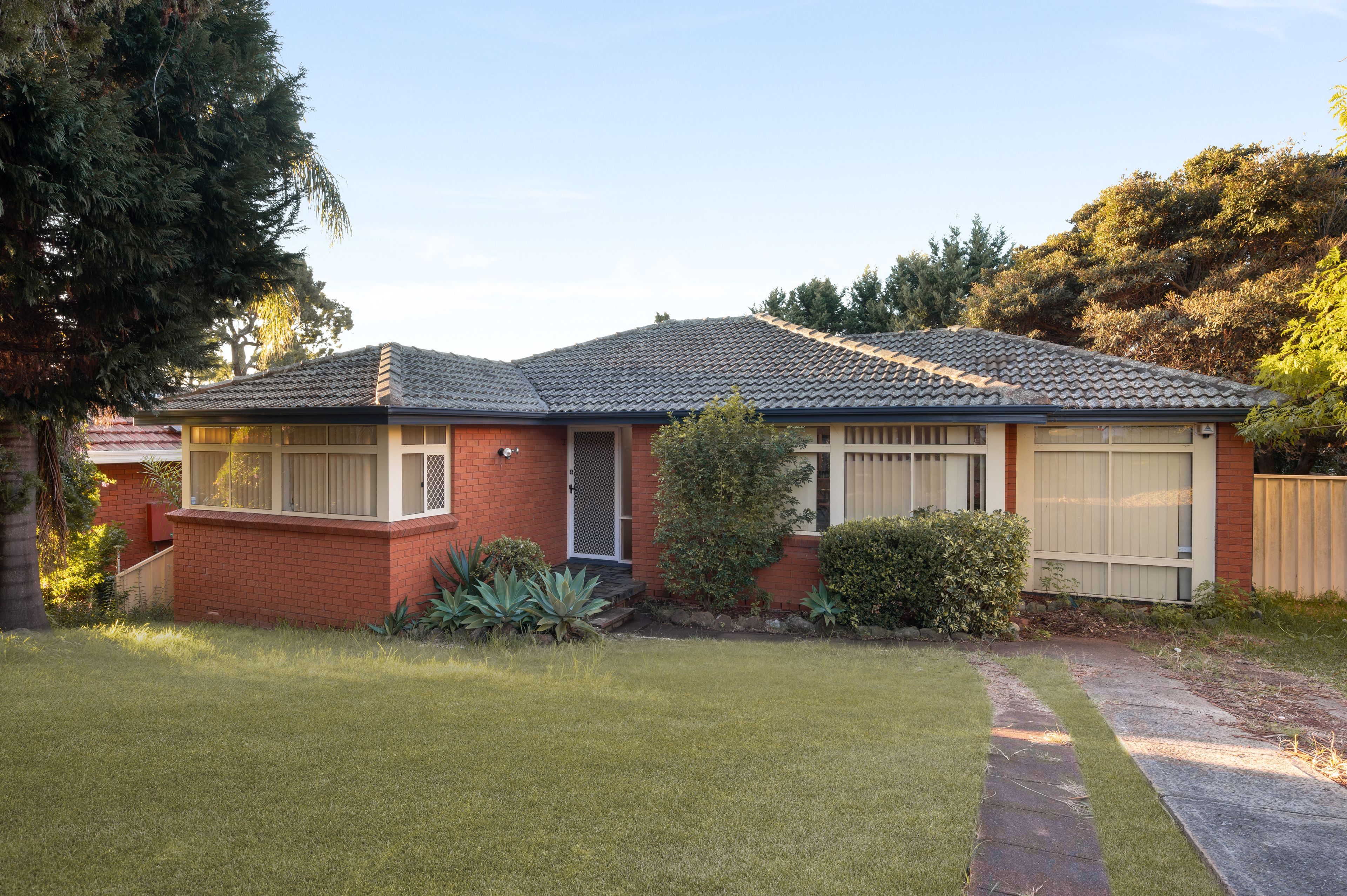 26 BLACKBUTT AV, BRADBURY NSW 2560, 0房, 0浴, House