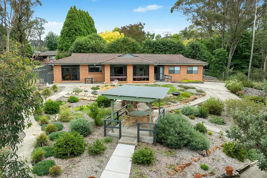 Wentworth Falls 3कमरा Open Home Saturday 9.30 - 10.00