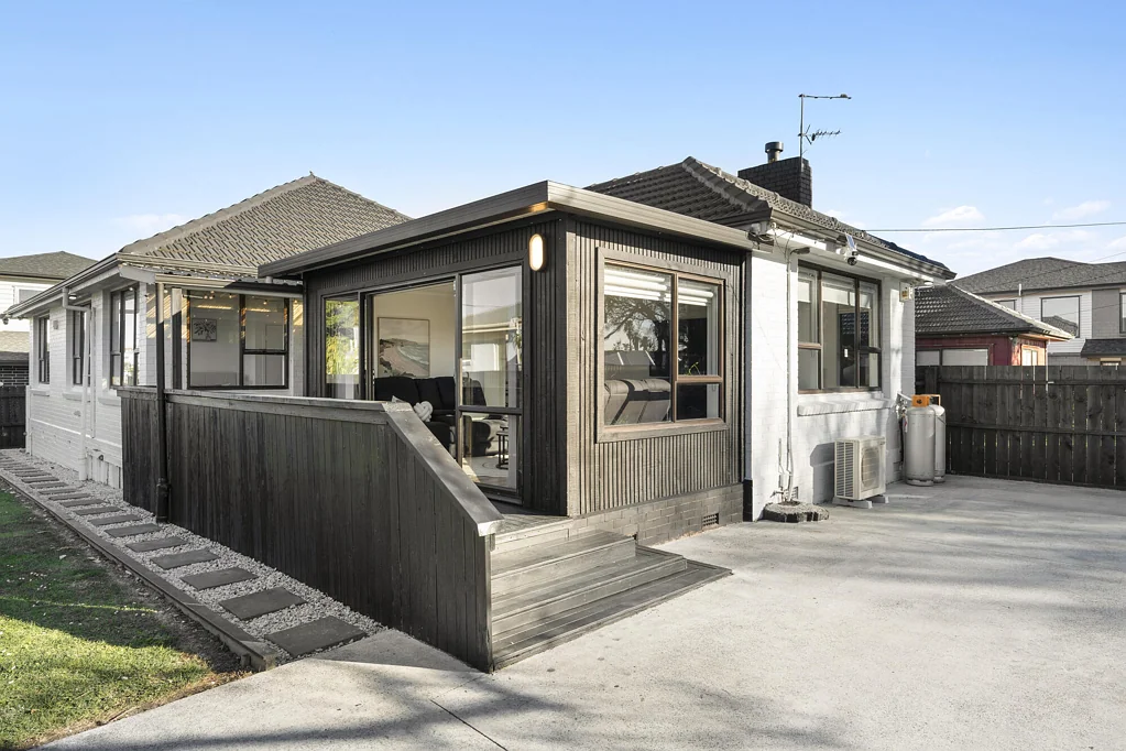 Papatoetoe 5Habitaciones SPACIOUS 5-BEDROOM BRICK & TILE HOME