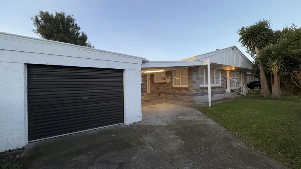 Tuakau 3Kwarto Demanding A Sale