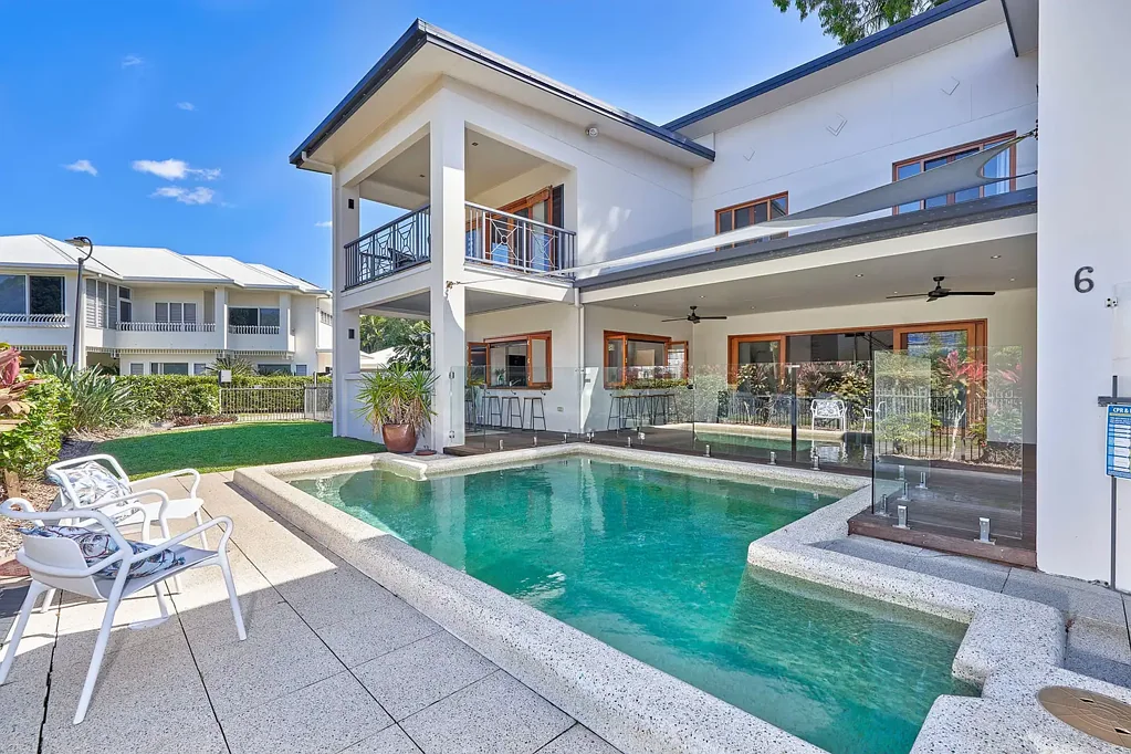 Clifton Beach 5Phòng ngủ Luxury Beachside Living with Ocean Views in Exclusive Reeflections Estate