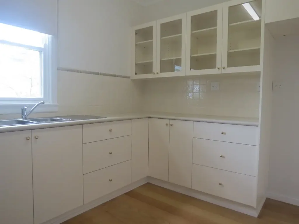 Cosy cottage with easy access to town