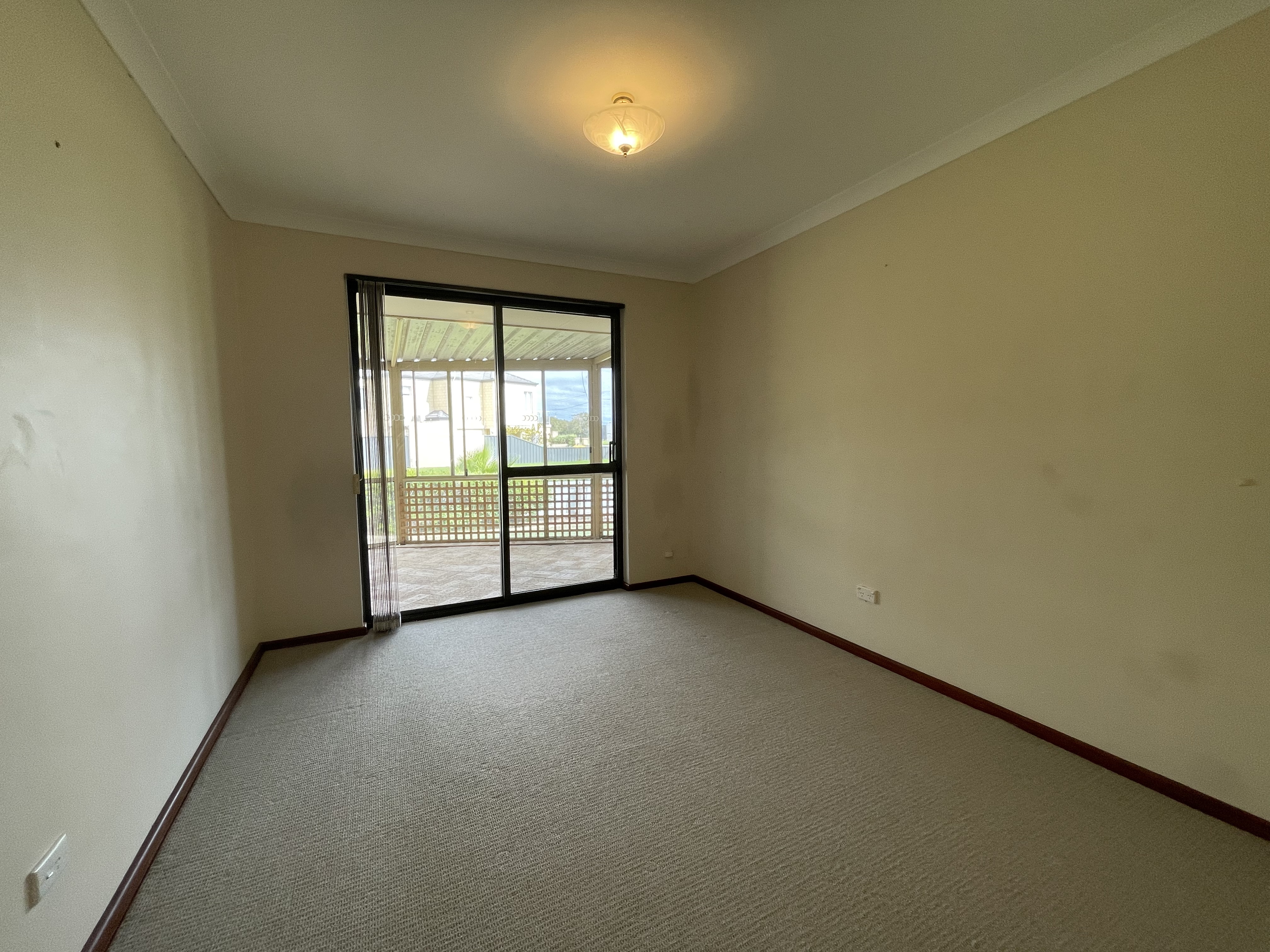 195A ROCKINGHAM BEACH RD, ROCKINGHAM WA 6168, 0 chambres, 0 salles de bain, Unspecified