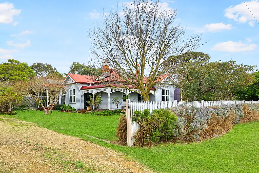Koroit 4房  Stunning Acreage Retreat