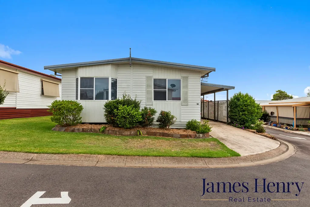 Gillieston Heights 3ห้องนอน Comfort, Community & Space – The Perfect Over-55s Retreat 🏠✨