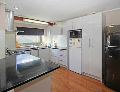 A/10 White Swan Road, Mount Roskill, Auckland City, Auckland, 3房, 1浴, 整租独立别墅