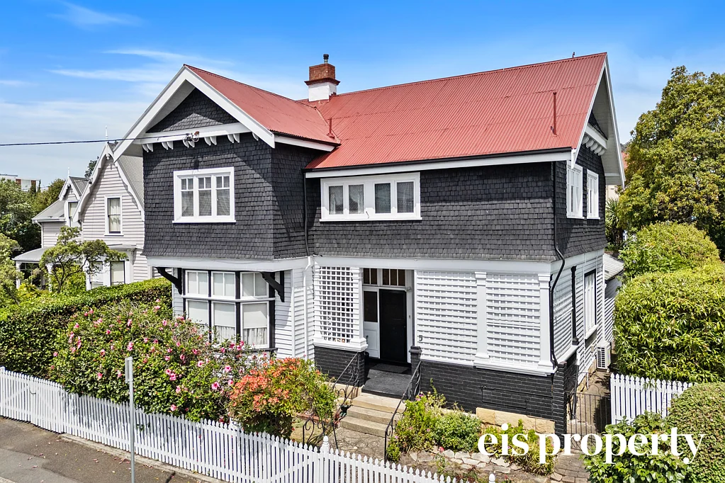Sandy Bay 4chambre Charming 1906 residence: A dream Sandy Bay lifestyle