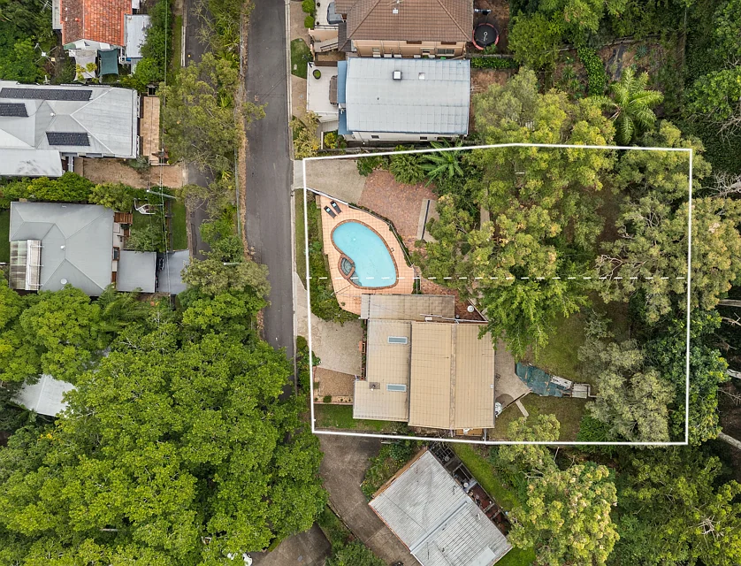 55-57 Forrester Terrace, Bardon, Brisbane Western Region, 4部屋, 3バスルーム, House