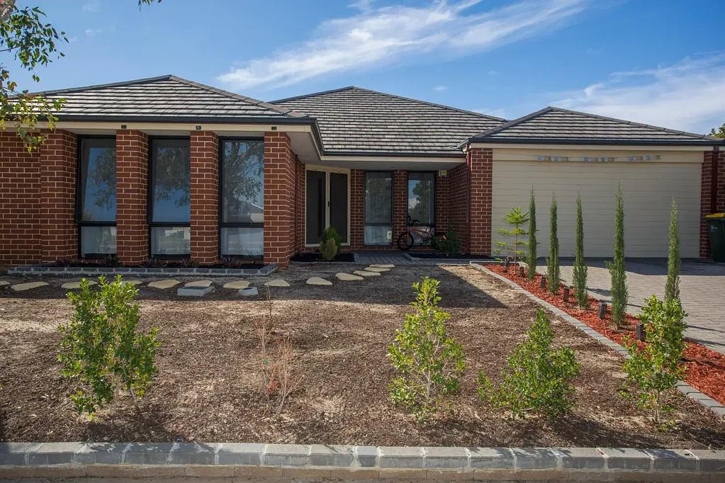 15 Redstone Trail, Ellenbrook, WA 6069