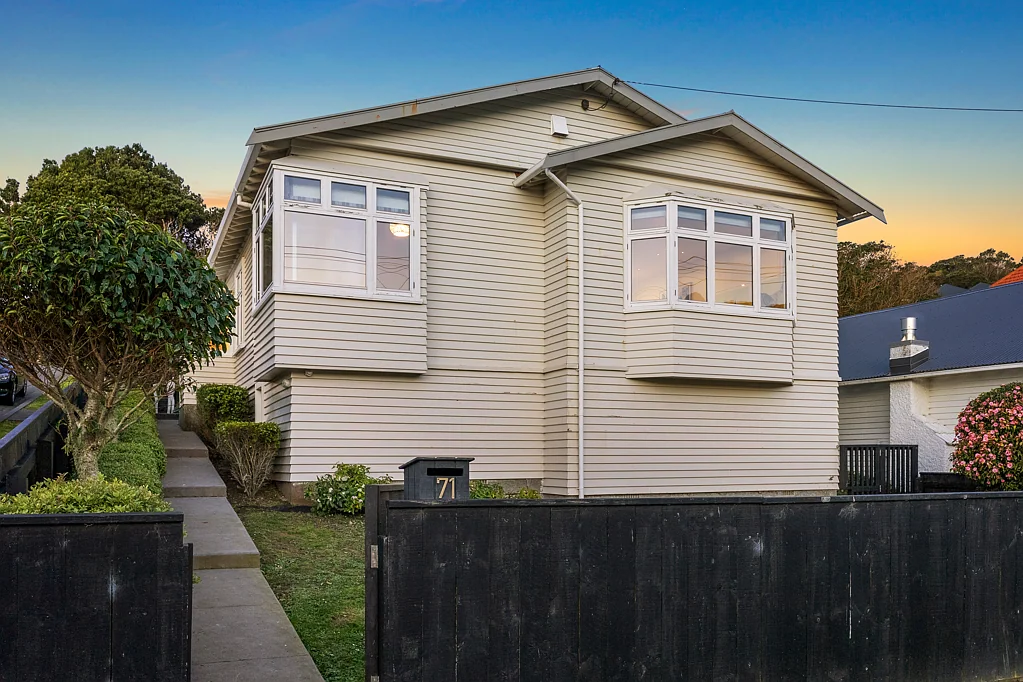 71 Donald Street, Karori, Wellington