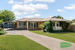 24 Somers Place, Blayney