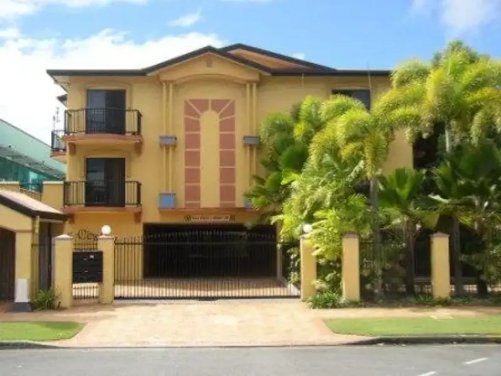 CBD F/Furnished Unit