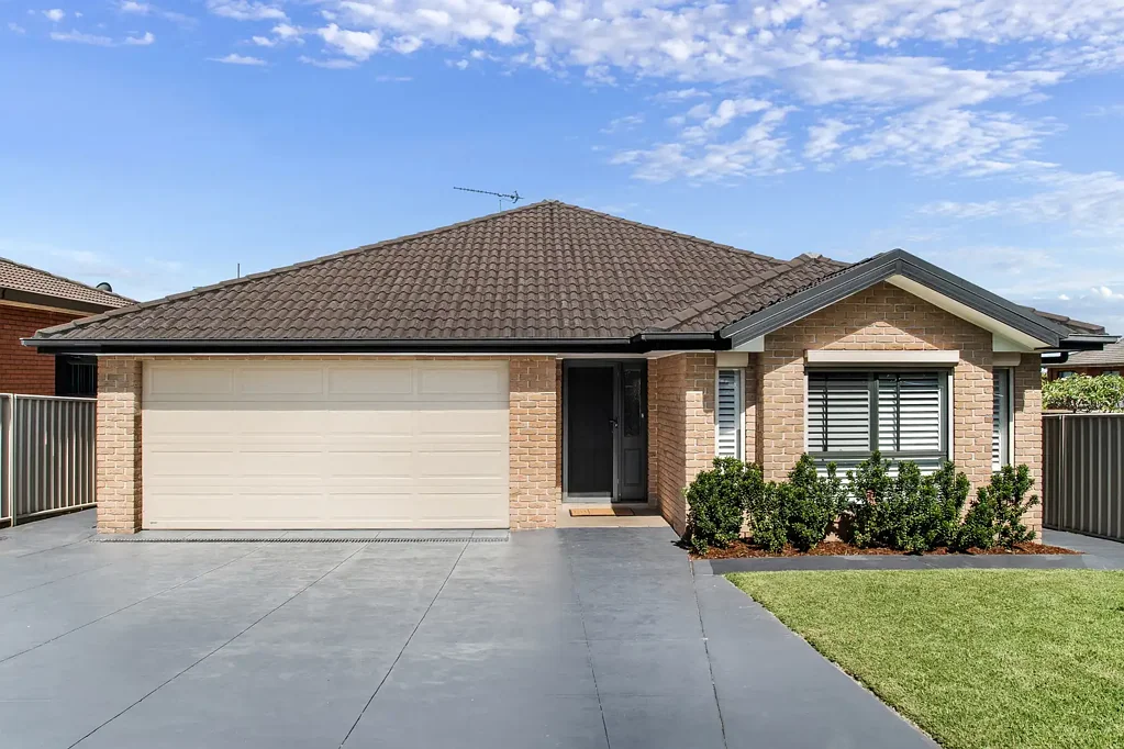 3 Myrtle Street, Coniston, NSW 2500