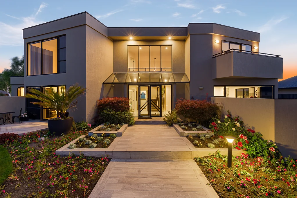 Halswell 4 Bedroom Builders Own Home - 30 Year Tenure!