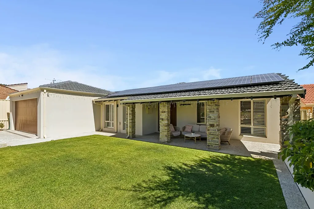 4 Mahonia Place, Duncraig, WA 6023
