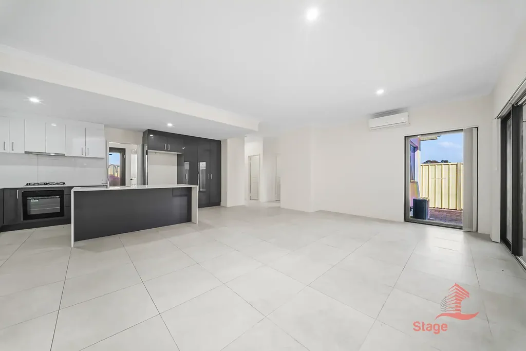 Kenwick 4कमरा UNDER OFFER by Andy Zeng